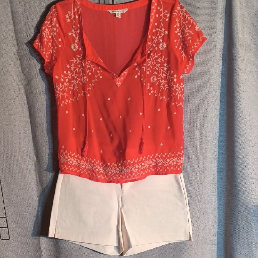 Women's Red Floral Top